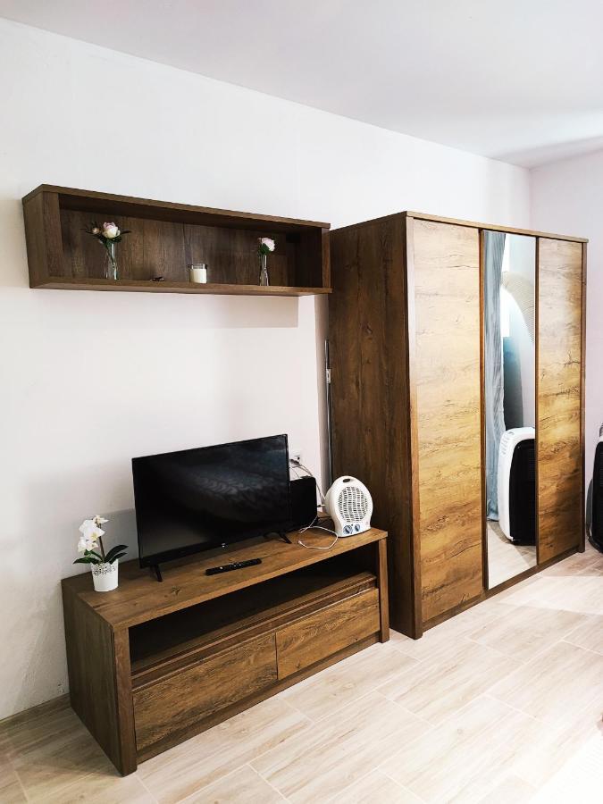 White Rose Studio Basement Appartement Boedapest Buitenkant foto